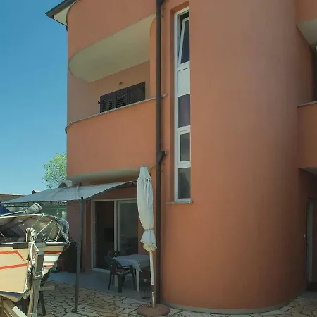 Apartment Sveki Pula