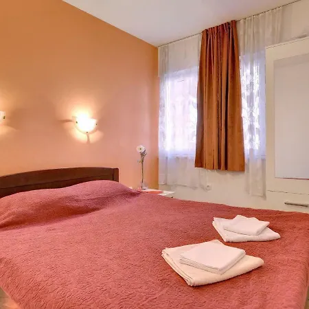 Apartment Sveki *